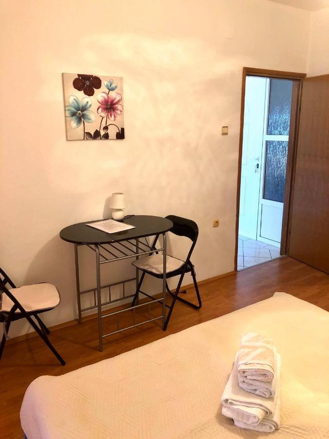 Apartments Damir 2838 لوبار المظهر الخارجي الصورة