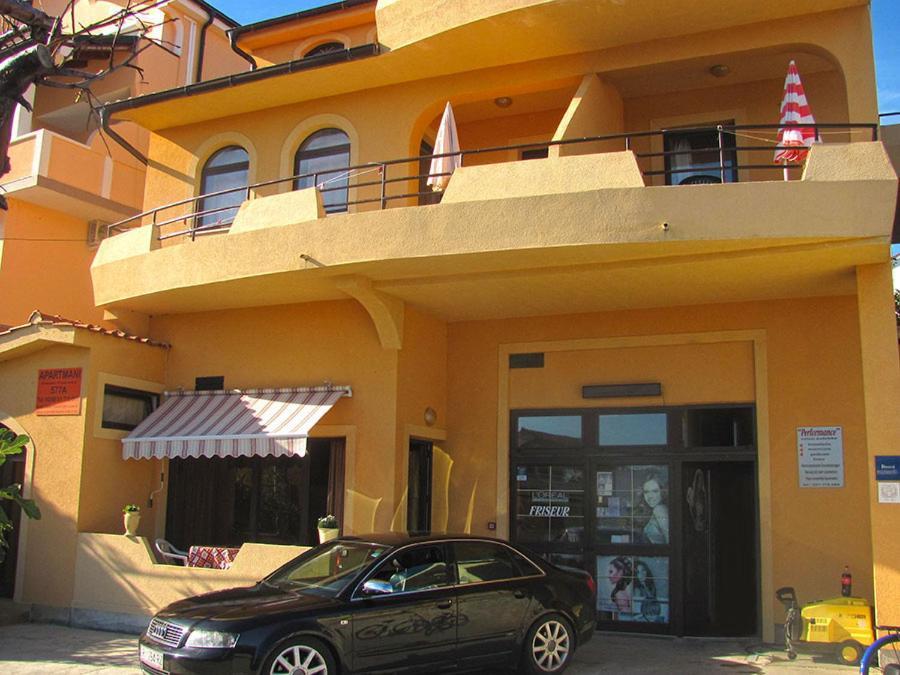 Apartments Damir 2838 لوبار المظهر الخارجي الصورة