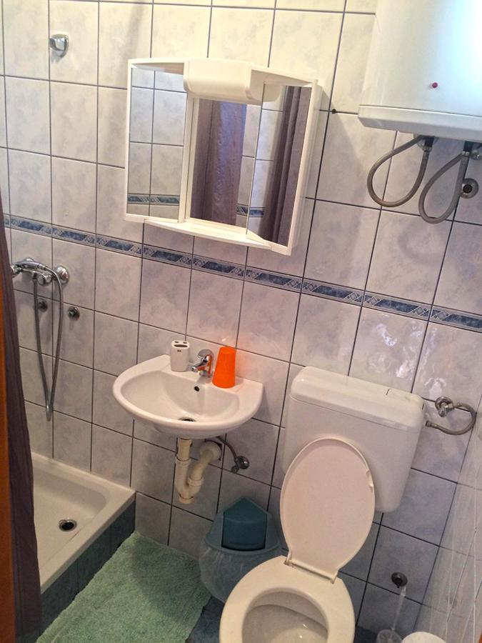 Apartments Damir 2838 لوبار المظهر الخارجي الصورة